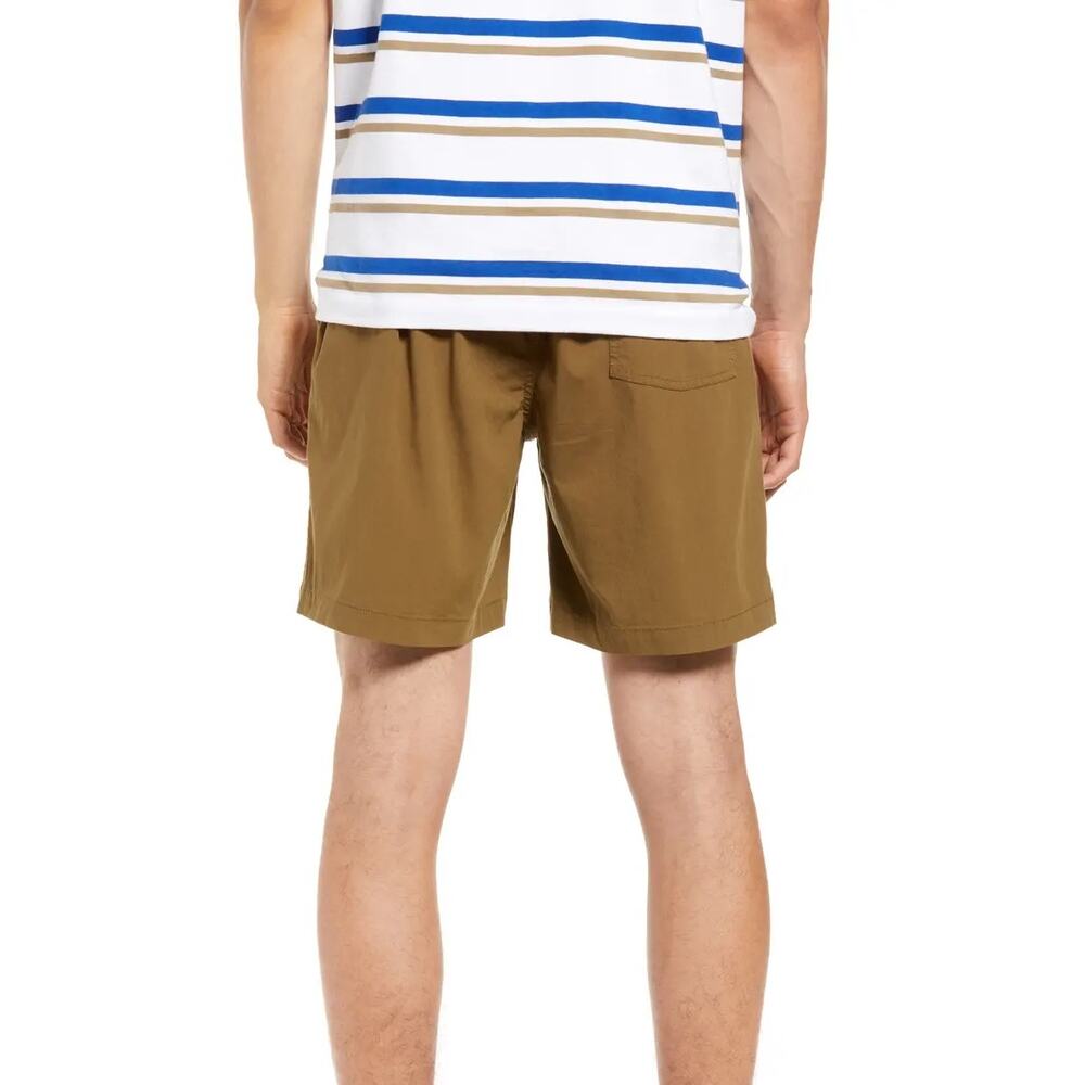 Treasure & Bond Olive Green Mid Rise Slim Fit Elastic Waist Shorts NWT Size XL - Picture 2 of 12